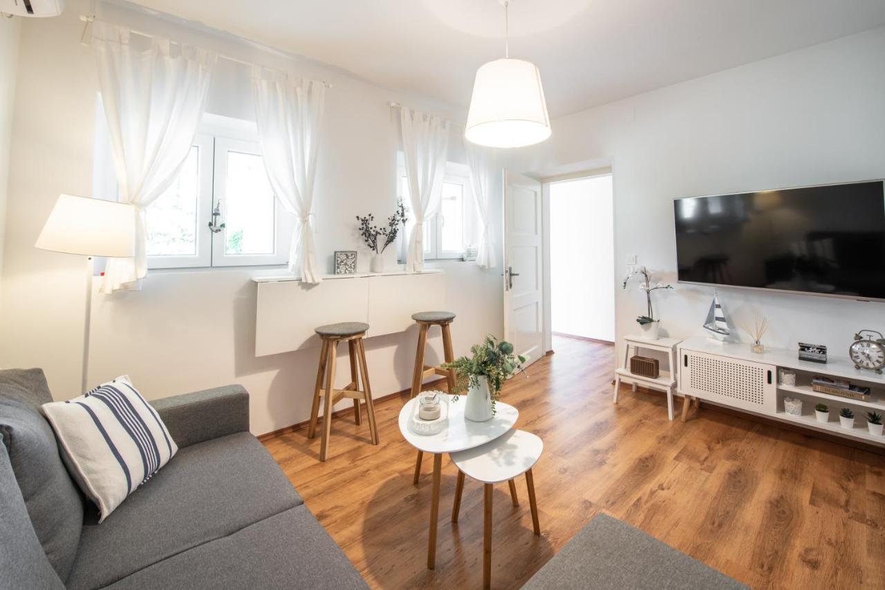 Apartment Near Old Town, Free Parking & Huge Garden Dubrovnik Exterior photo