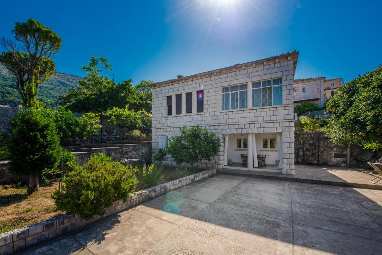 Apartment Near Old Town, Free Parking & Huge Garden Dubrovnik Exterior photo