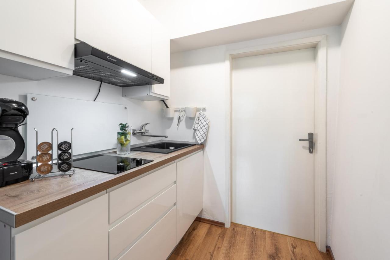 Apartment Near Old Town, Free Parking & Huge Garden Dubrovnik Exterior photo